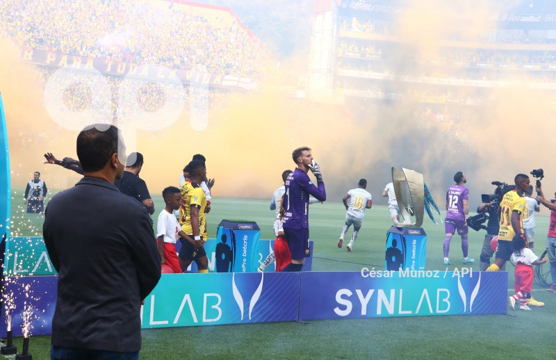FBL-LIGAPRO-BARCELONA-AUCAS