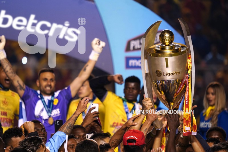 FBL-LIGAPRO-AUCAS-BARCELONA-FINAL