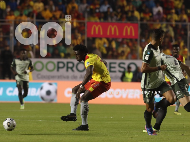 FBL-LIGAPRO-AUCAS-BARCELONA-FINAL