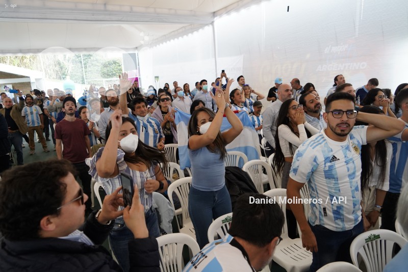 HINCHAS-ARGENTINA-SEMIFINAL