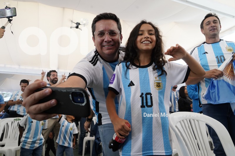 HINCHAS-ARGENTINA-SEMIFINAL