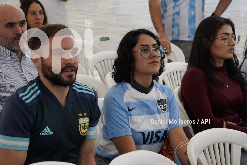 HINCHAS-ARGENTINA-SEMIFINAL
