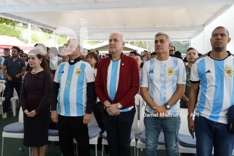 HINCHAS-ARGENTINA-SEMIFINAL