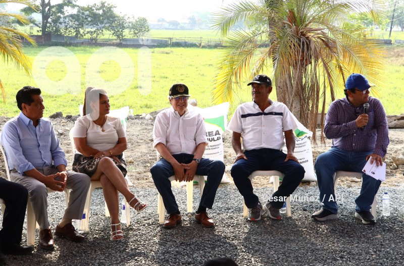 GYE-ENTREGA MAQUINARIA