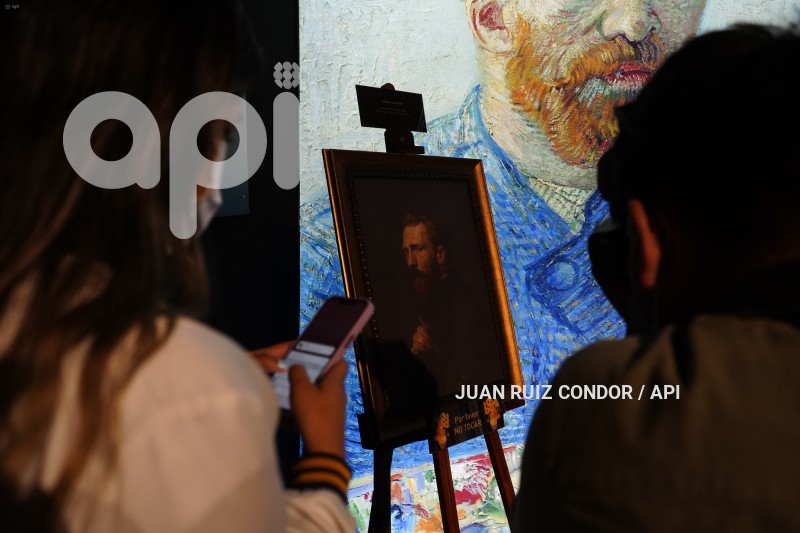 UIO-EXPO-VANGOGH