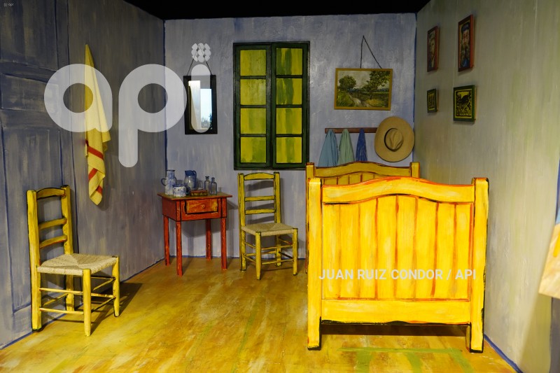 UIO-EXPO-VANGOGH