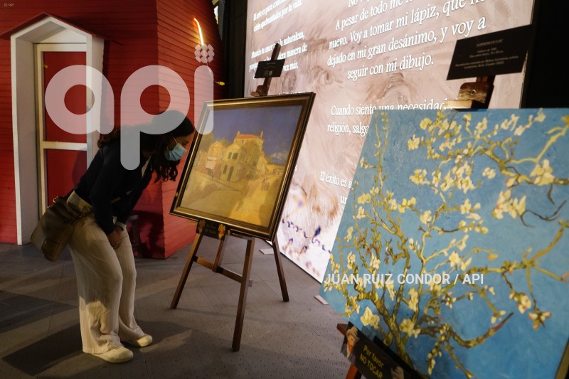 UIO-EXPO-VANGOGH
