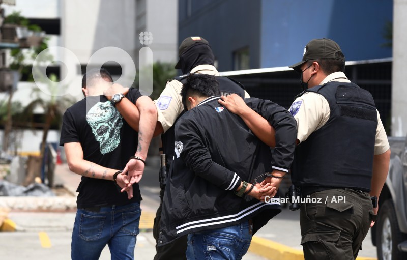 GYE-DETENIDOS BALACERA HOSPITAL