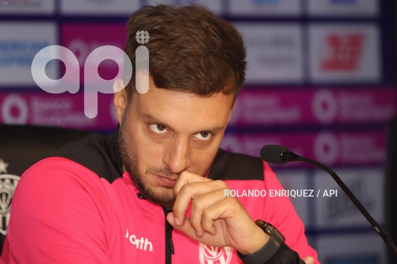SPO-PRESENTACIÓN-JUGADORES-IDV
