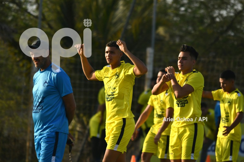 FBL-LIGAPRO-DELFIN-PRETEMPORADA
