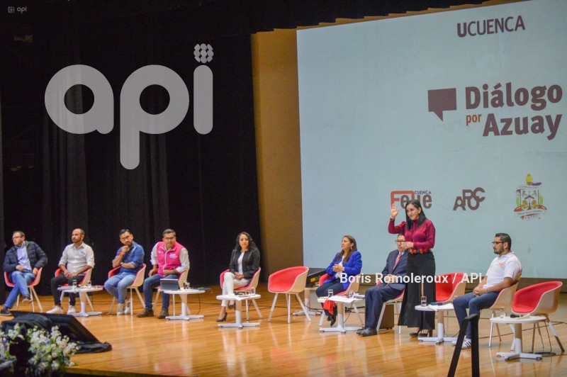 CUENCA-DIALOGO POR AZUAY CANDIDATOS PREFECTO