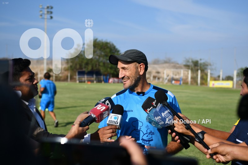 FBL-LIGAPRO-DELFIN-PRETEMPORADA