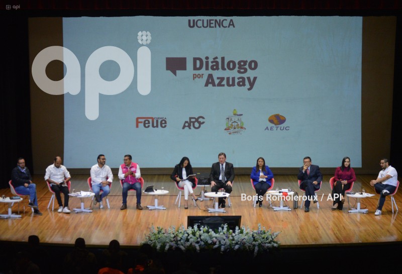 CUENCA-DIALOGO POR AZUAY CANDIDATOS PREFECTO