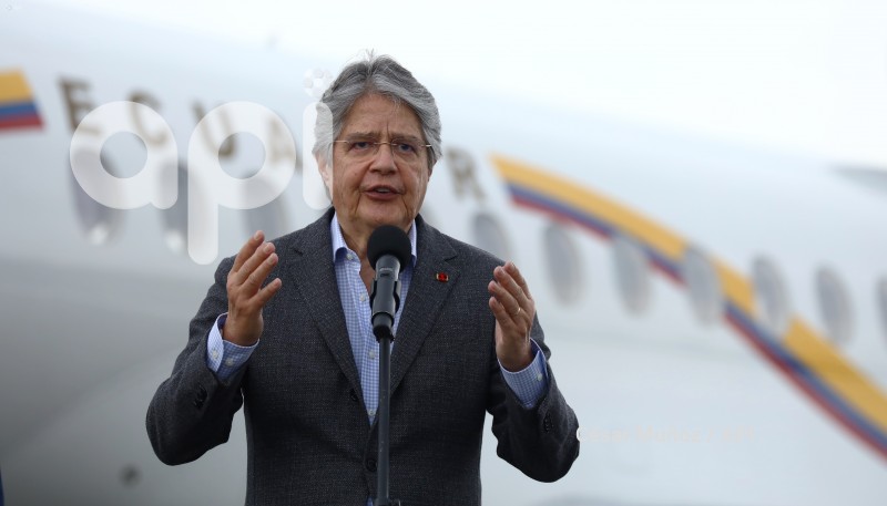 GYE-VIAJE GUILLERMO LASSO