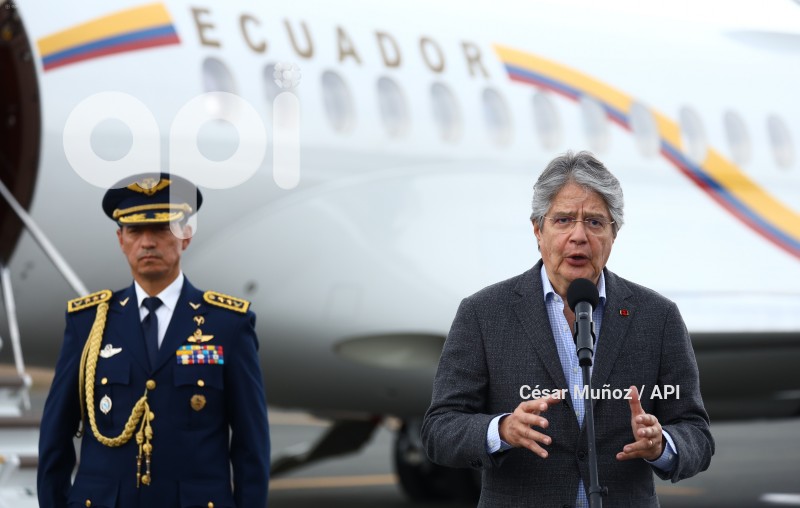 GYE-VIAJE GUILLERMO LASSO