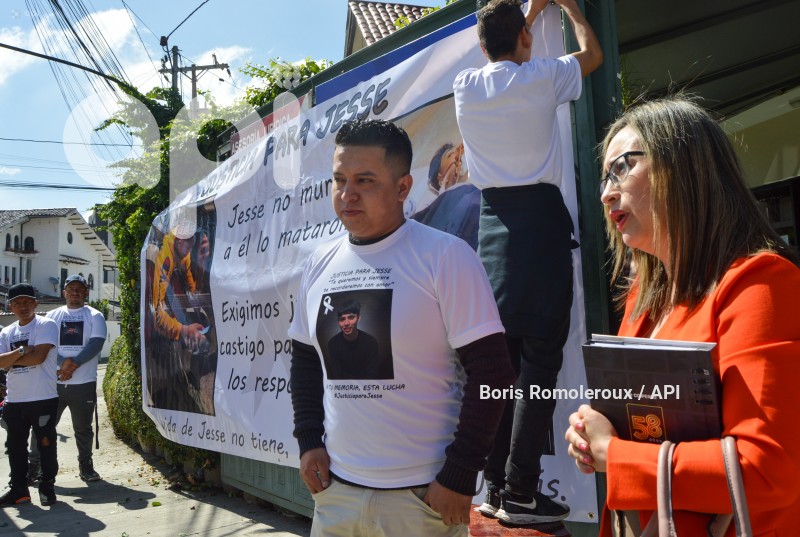 CUENCA-PLANTON-CASO JESSE SARI