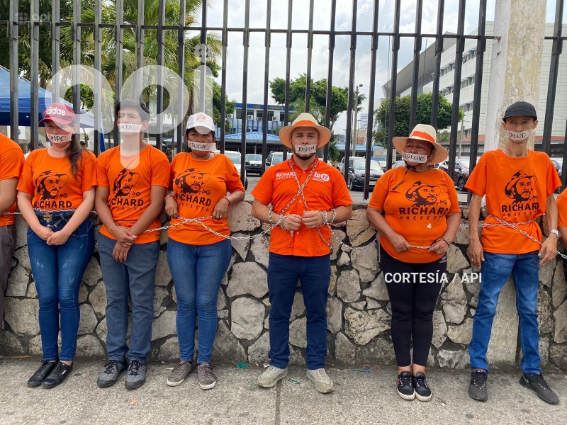 GYE-PROTESTA CANDIDATO