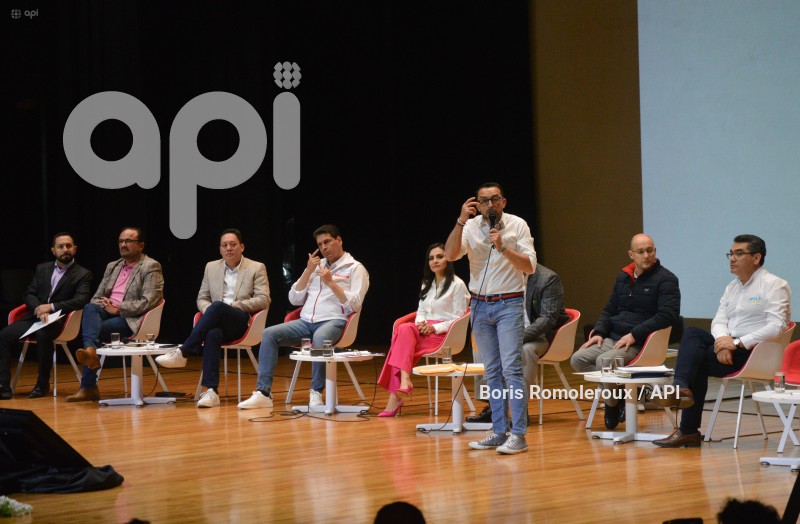 CUENCA-DIALOGO POR AZUAY CANDIDATOS ALCALDES