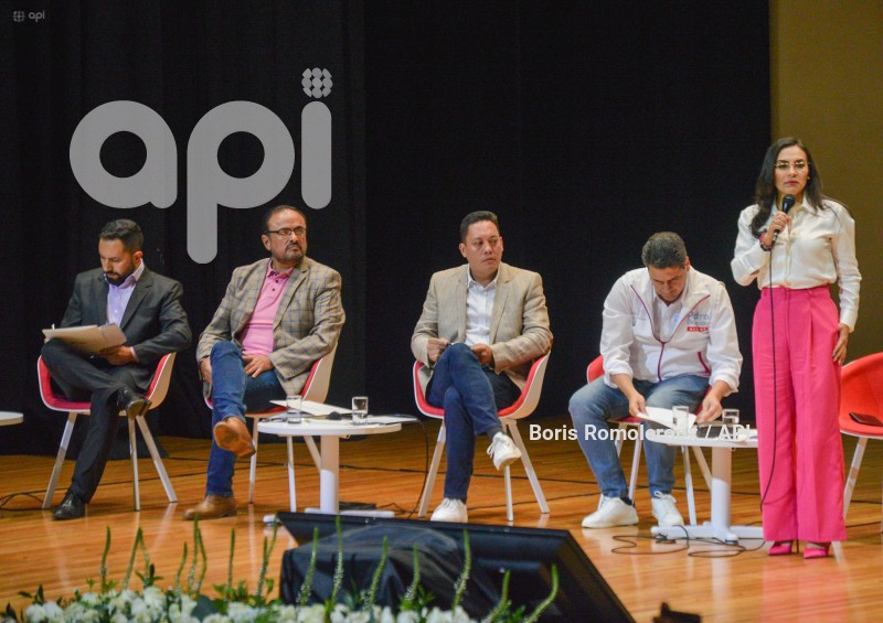 CUENCA-DIALOGO POR AZUAY CANDIDATOS ALCALDES