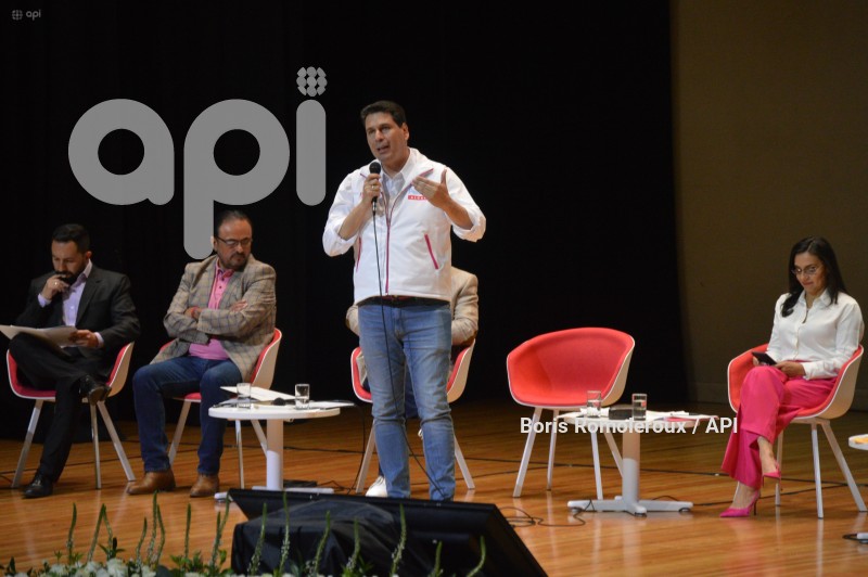 CUENCA-DIALOGO POR AZUAY CANDIDATOS ALCALDES