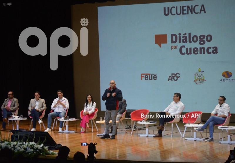 CUENCA-DIALOGO POR AZUAY CANDIDATOS ALCALDES