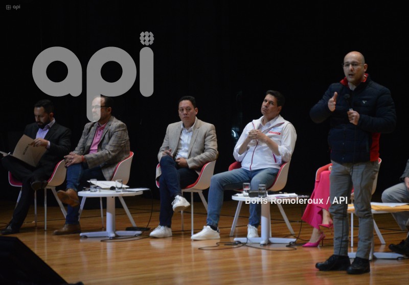 CUENCA-DIALOGO POR AZUAY CANDIDATOS ALCALDES