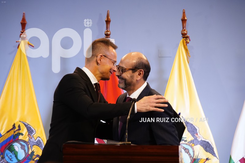 UIO-RRPP-VISITA-CANCILLER-HUNGRIA