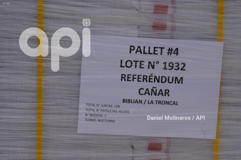PAPELETAS-INSTITUTO GEOGRAFICO