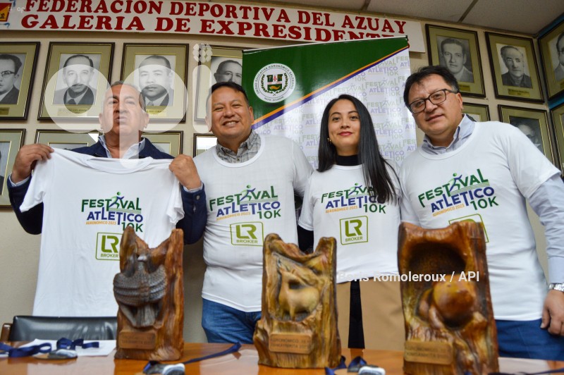 CUENCA-LANZAMIENTO CARRERA ATLETICA PAUTE