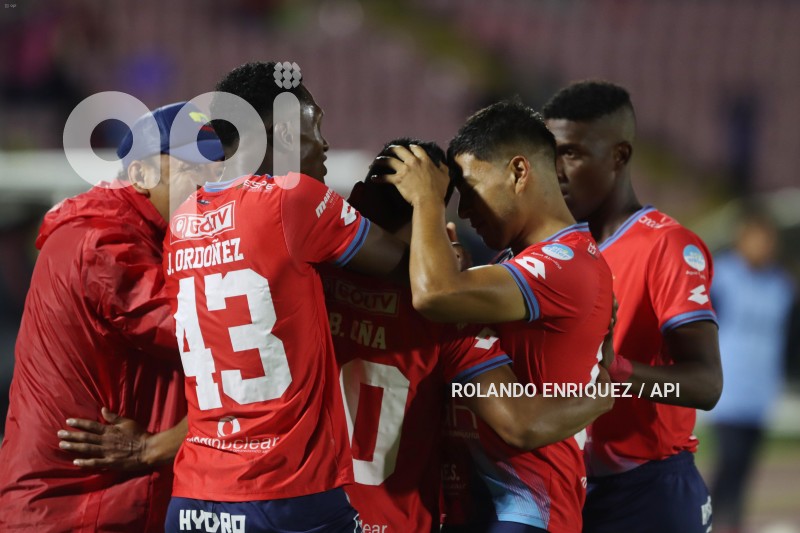 FBL-NOCHE-ROJA-NACIONAL-AMERICA-DE-CALI