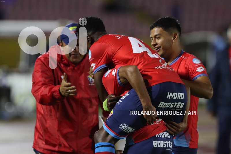 FBL-NOCHE-ROJA-NACIONAL-AMERICA-DE-CALI