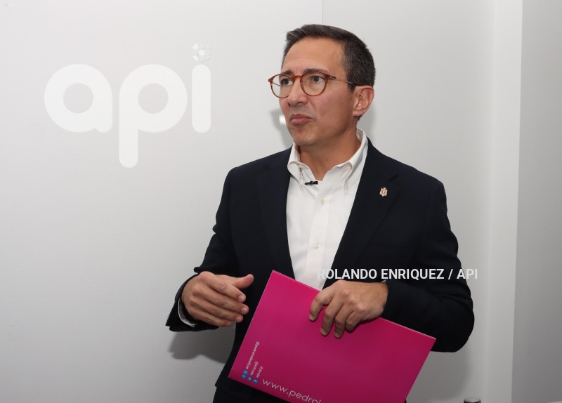 POL-PEDRO-FREILE