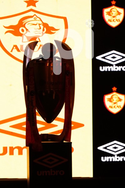 UIO-PRESENTACION-CAMISETA-AUCAS