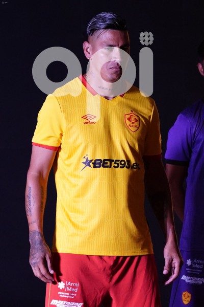 UIO-PRESENTACION-CAMISETA-AUCAS