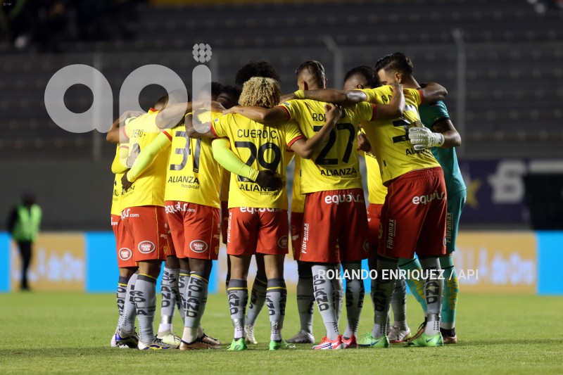 FBL-NOCHE-CAMPEON-AUCAS