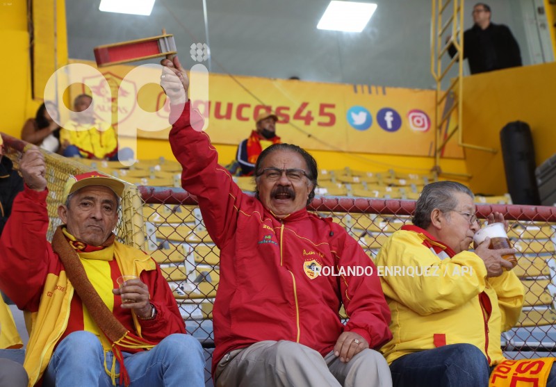 FBL-NOCHE-CAMPEON-AUCAS