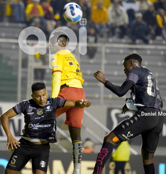FBL-NOCHE-CAMPEON-AUCAS