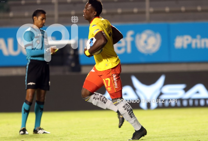 FBL-NOCHE-CAMPEON-AUCAS