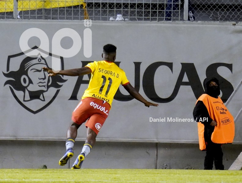 FBL-NOCHE-CAMPEON-AUCAS