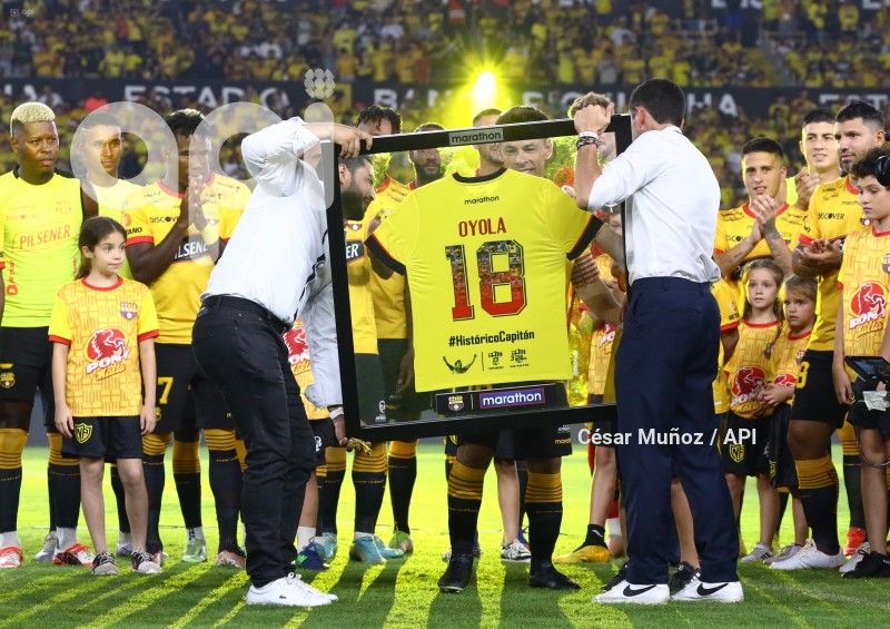 FBL-NOCHE AMARILLA