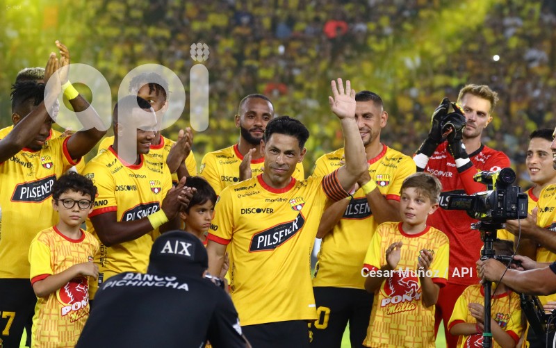 FBL-NOCHE AMARILLA