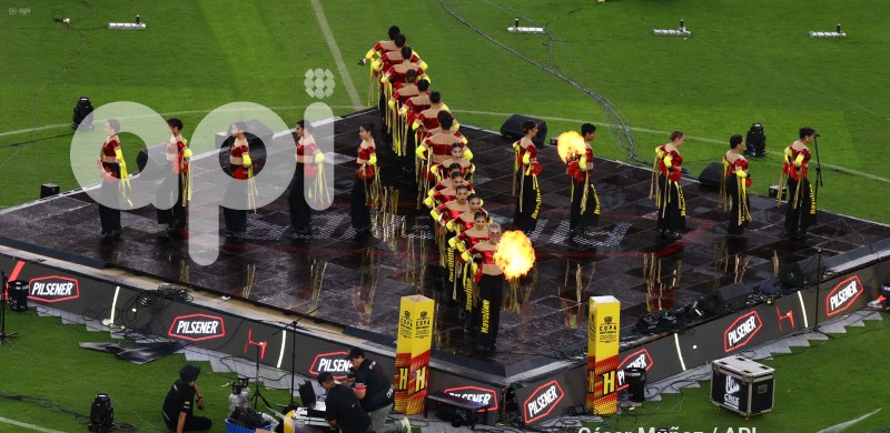 FBL-NOCHE AMARILLA