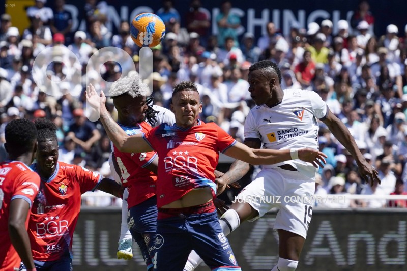 FBL-LIGA-NOCHE-BLANCA