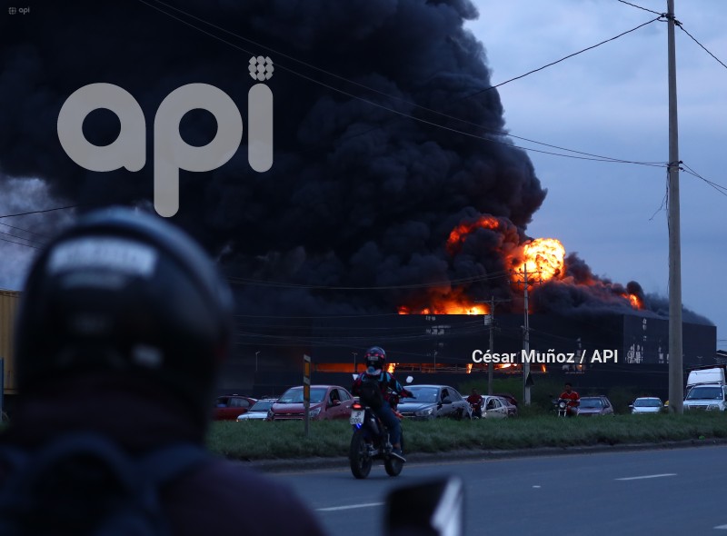 GYE-INCENDIO DURAN