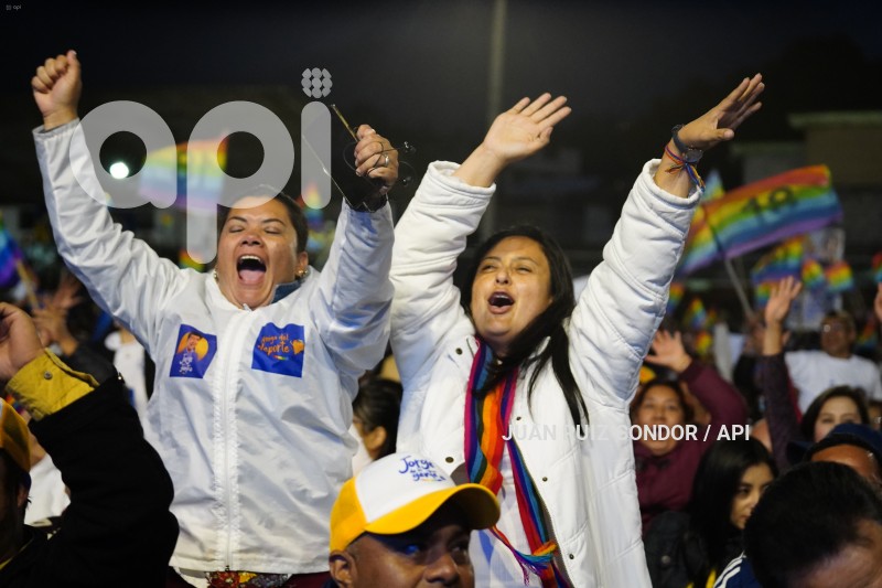 UIO-CIERRE-CAMPAÑA-YUNDA