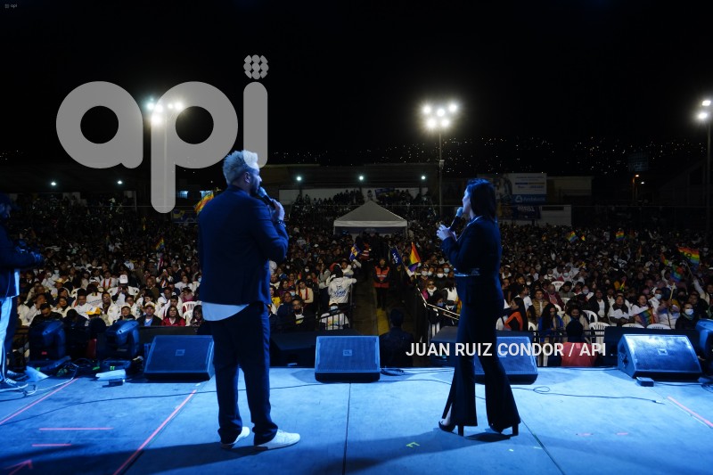UIO-CIERRE-CAMPAÑA-YUNDA