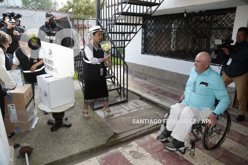 UIO-INAGURACION-VOTACIONES-CNE