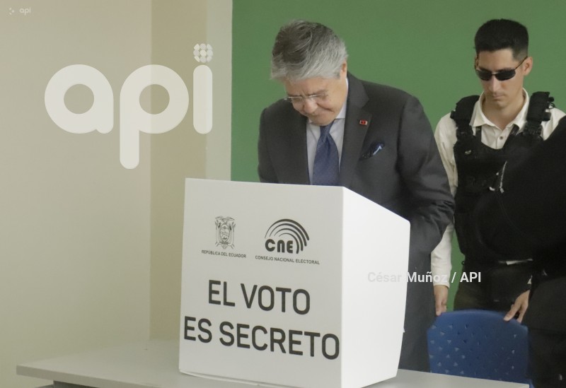 GYE-VOTO GUILLERMO LASSO