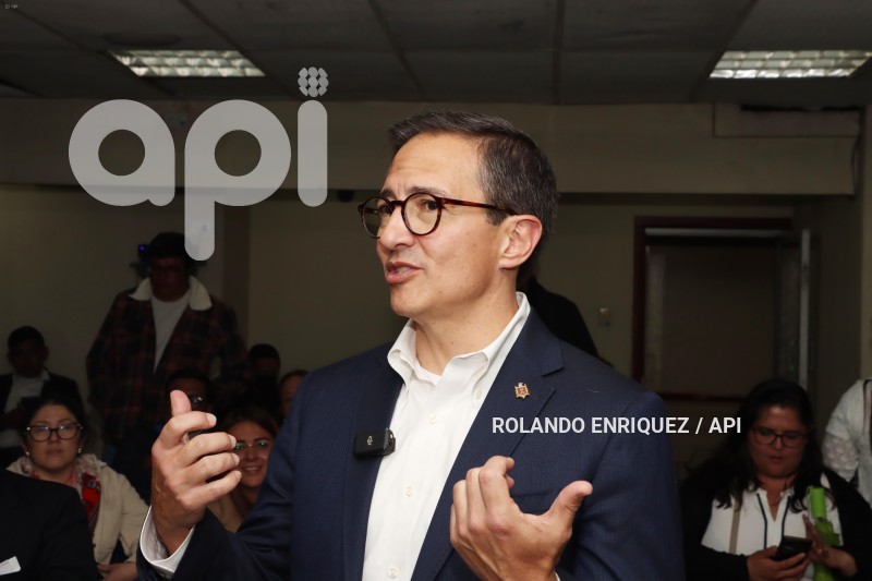 POL-SEDE-PEDRO-FREILE