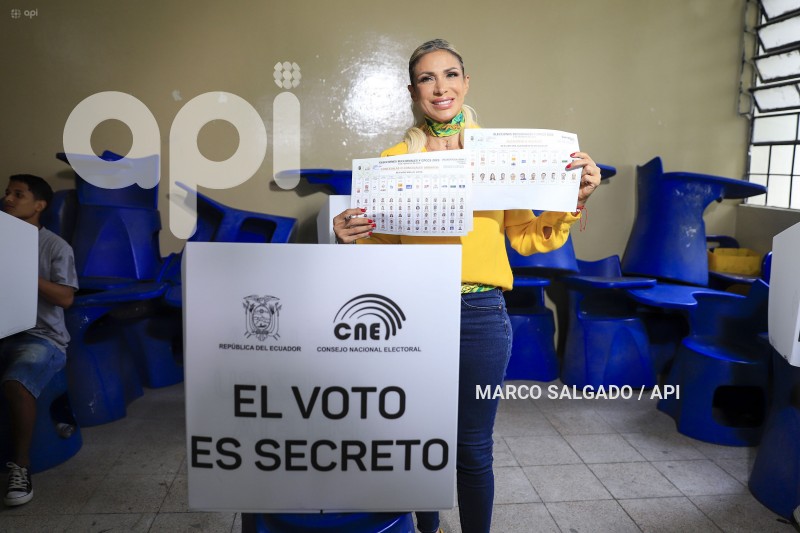 GYE-VOYO-GONZALEZ